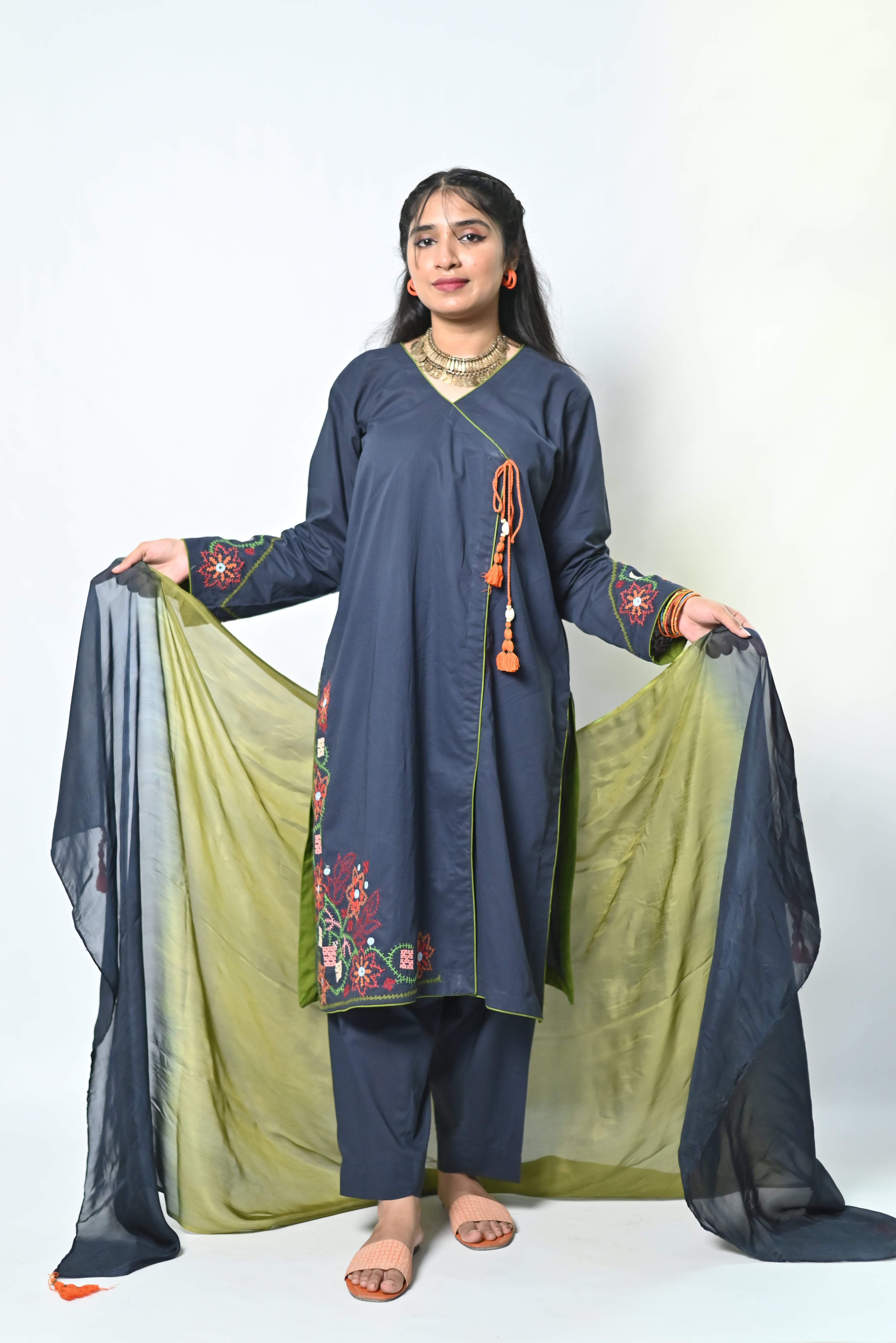 Aangan – Navy Blue Anghrakha