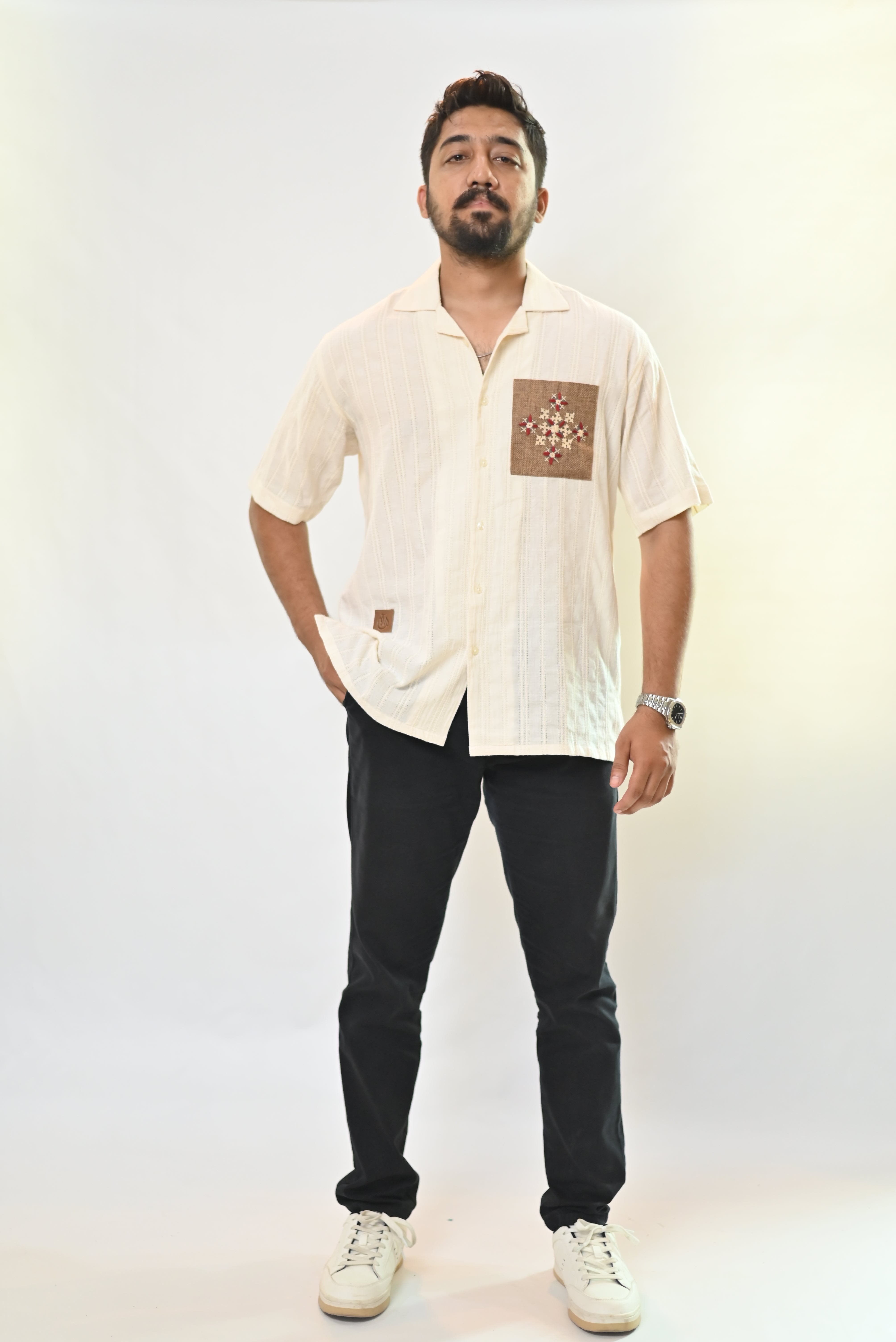Saaz – Off-White Short-Sleeve Shirt