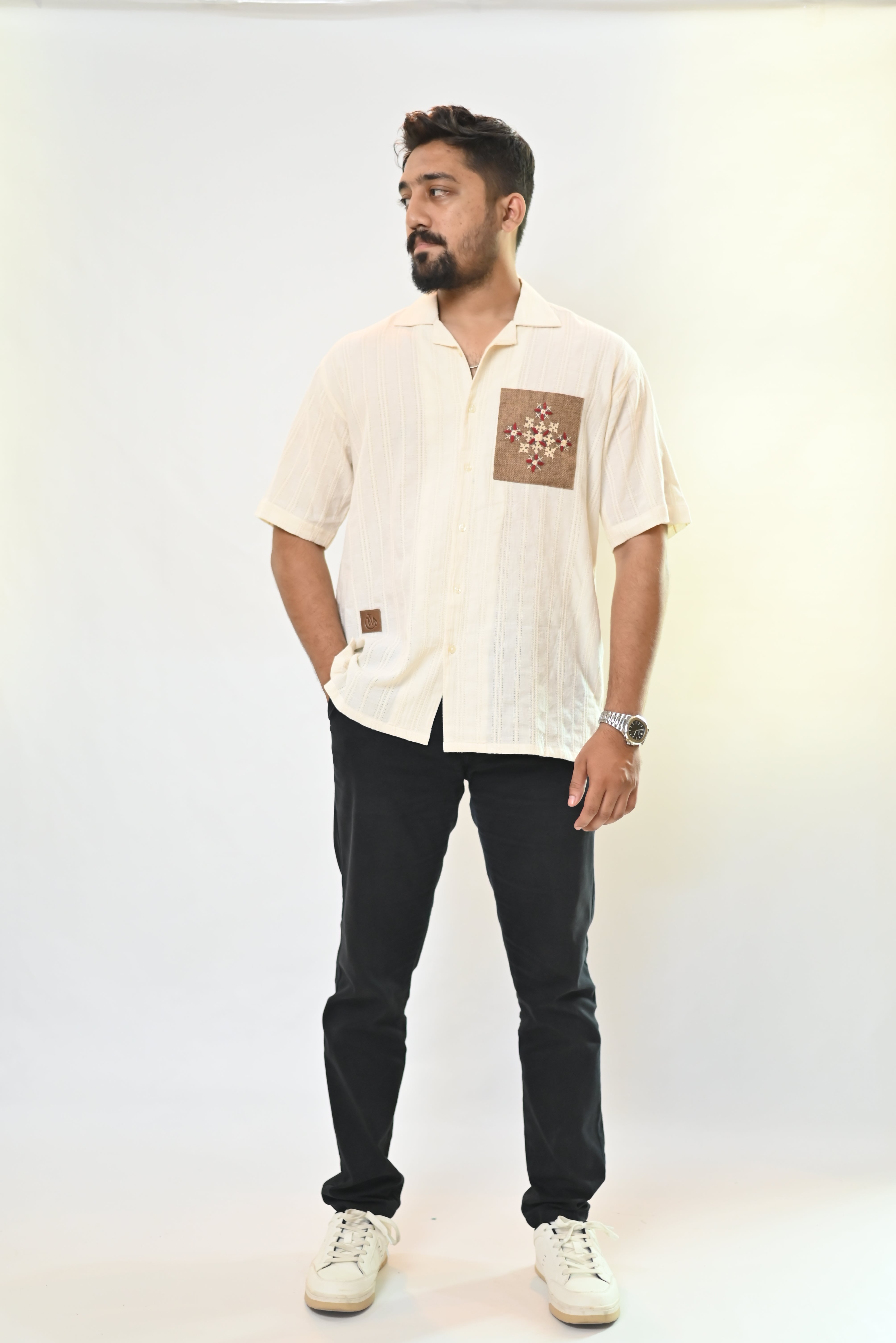 Saaz – Off-White Short-Sleeve Shirt