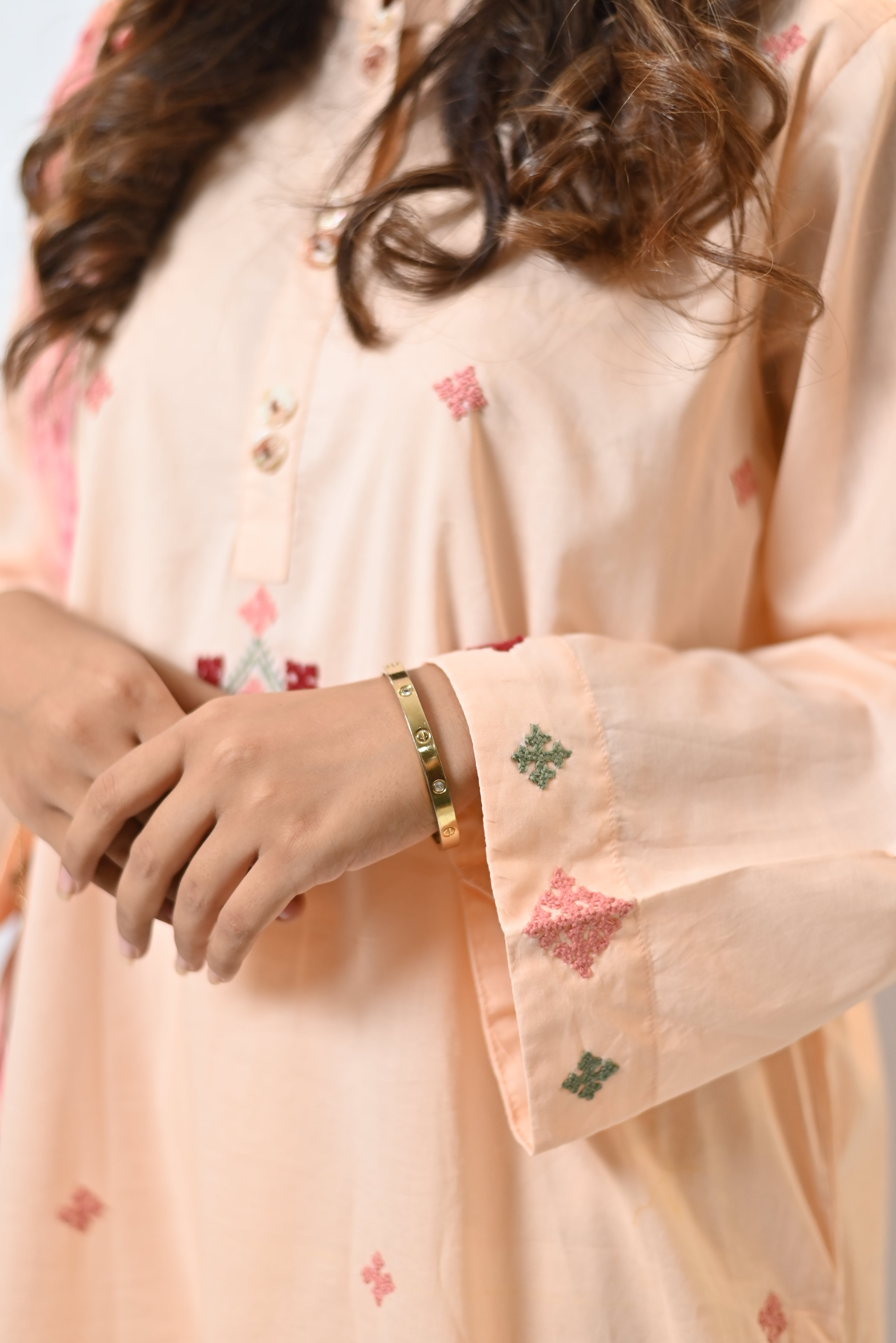 Dastan – Soft Pink Straight Shirt with Hexagonal Motif