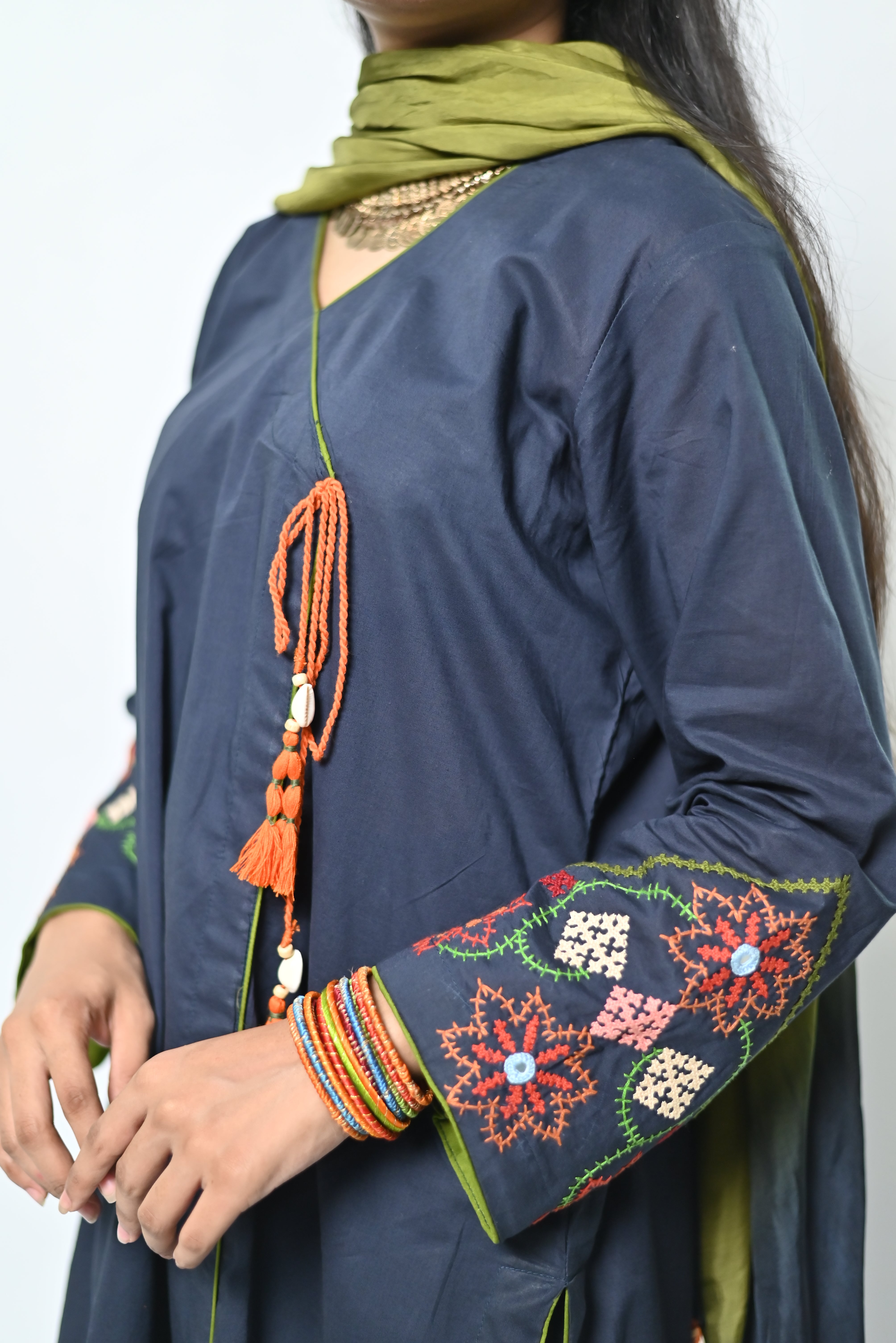 Aangan – Navy Blue Anghrakha